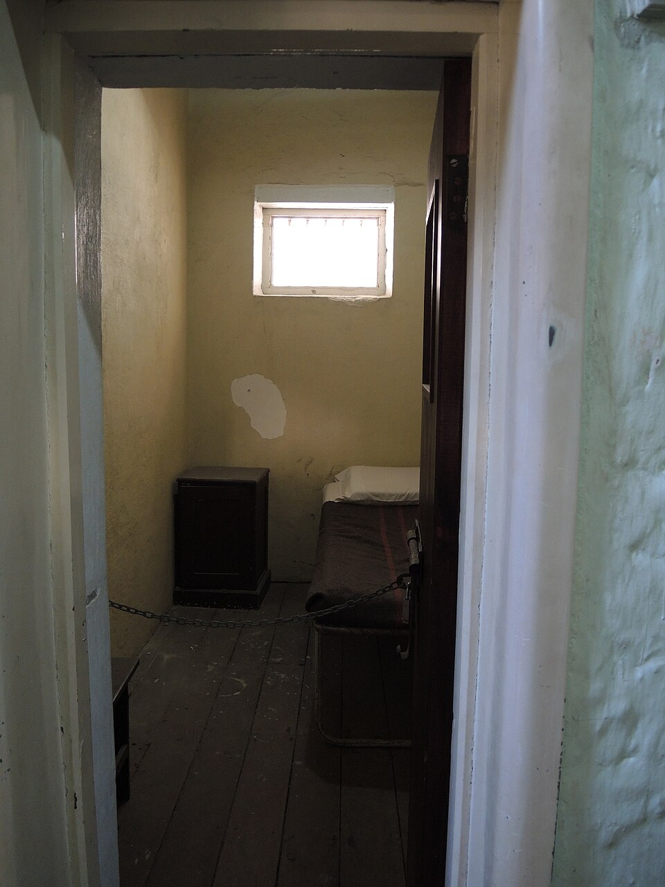 Cell in the former women's section of Fremantle Prison