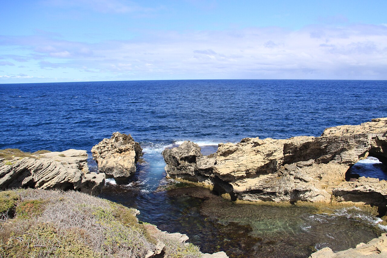 Rocky coastline and open Indian Ocean at Cape Vlamingh on Rottnest Island.